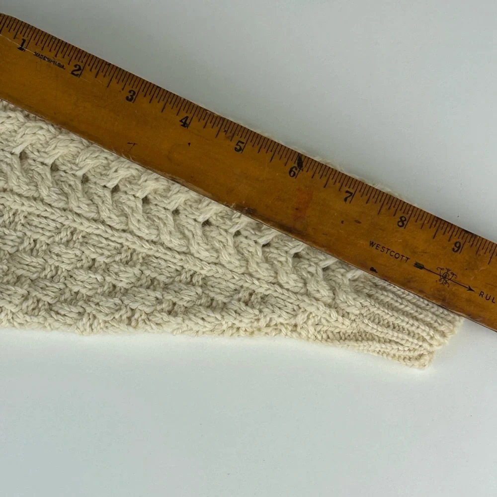 CREAM IVORY COLOR CARRAIG DONN ARAN NEW WOOL TODDLER SMALL SWEATER